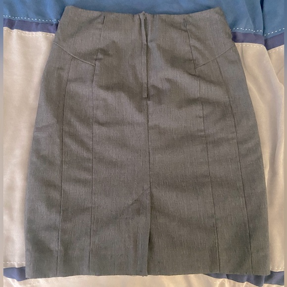 H&M Gray Pencil Skit - Picture 2 of 4